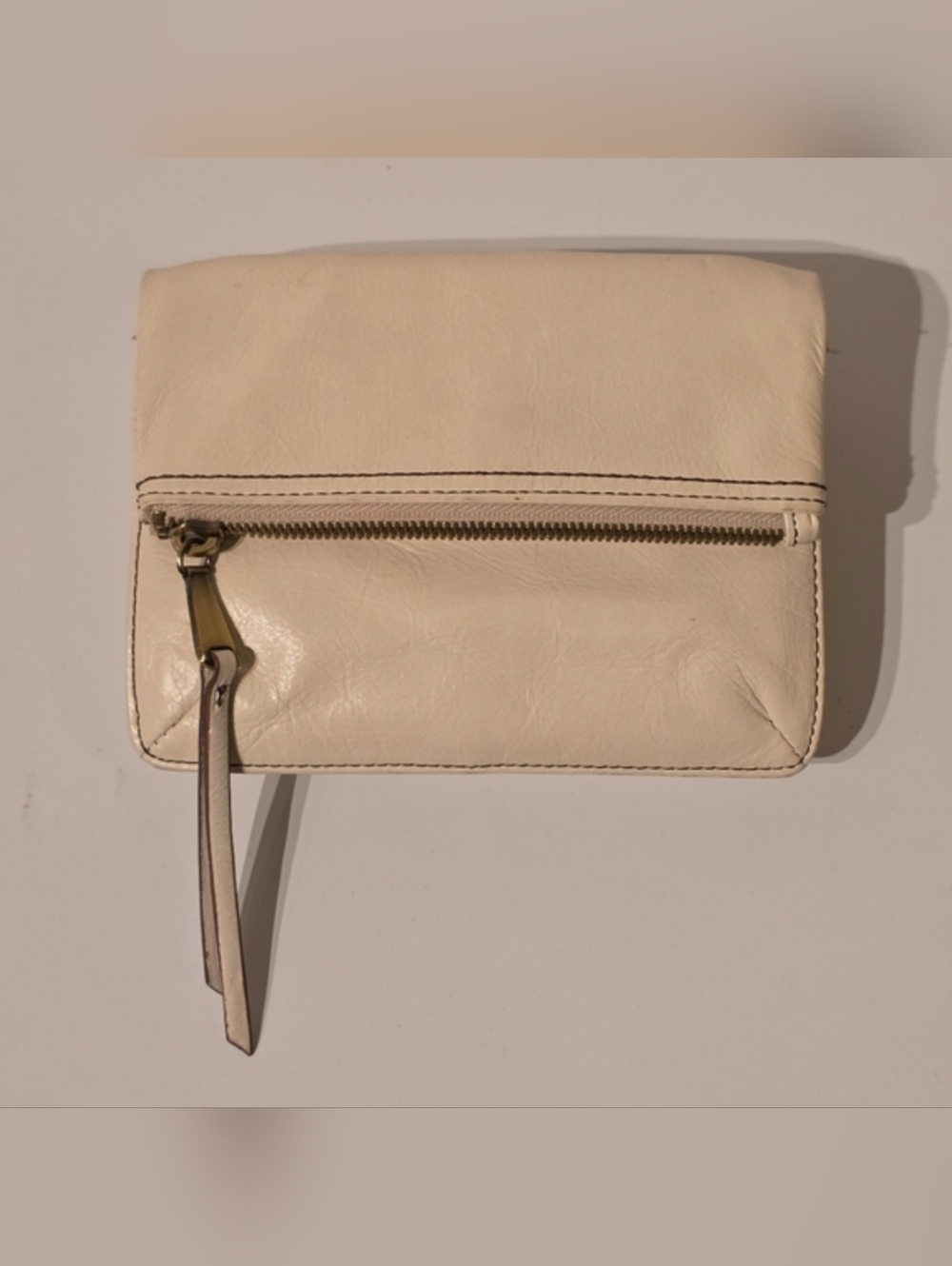 HOBO International Cream Leather Crossbody Wallet Organizer Vintage